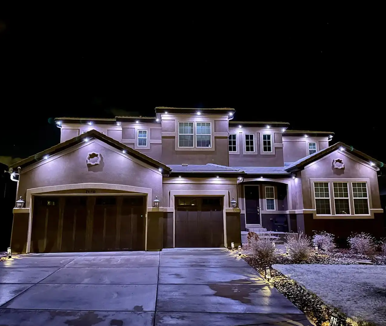 Light My Cagepermanent holiday lights trim lights govee lights services 4